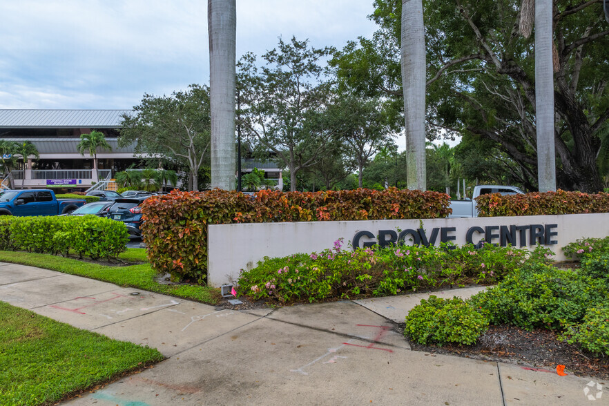 Primary Photo Of 21301 Powerline Rd, Boca Raton Medical For Lease