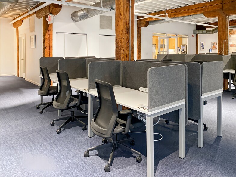 More Photos Of 1820 Lancaster St, Baltimore Coworking Space