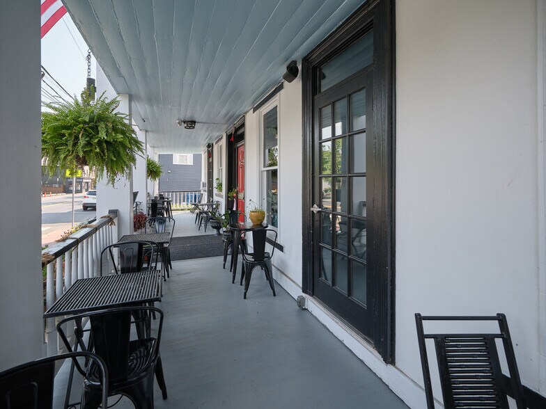 More Photos Of 31 Race St, Frenchtown Hotel For Sale