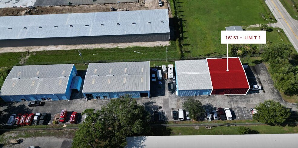Primary Photo Of 16151-16171 Pine Ridge Rd, Fort Myers Warehouse For Lease