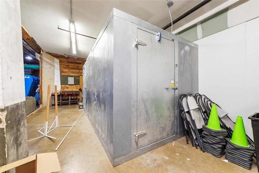 More Photos Of 3300 Milam Dr, Brownwood Industrial For Sale