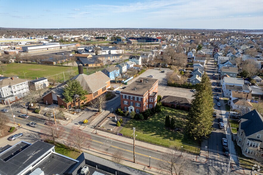 More Photos Of 193 Walcott St, Pawtucket Office For Lease