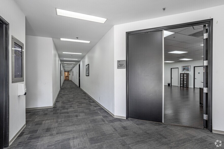 More Photos Of 2930 Inland Empire Blvd, Ontario Unknown For Lease