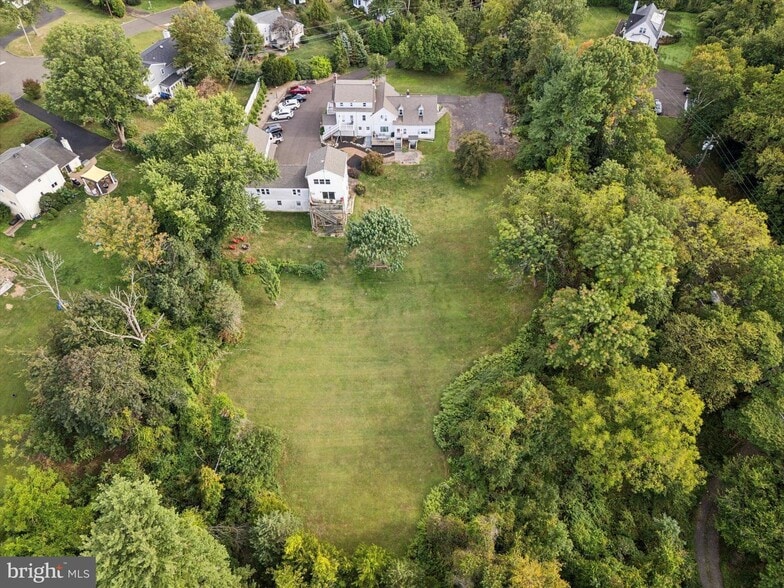 More Photos Of 413 N Pine St, Langhorne Apartments For Sale