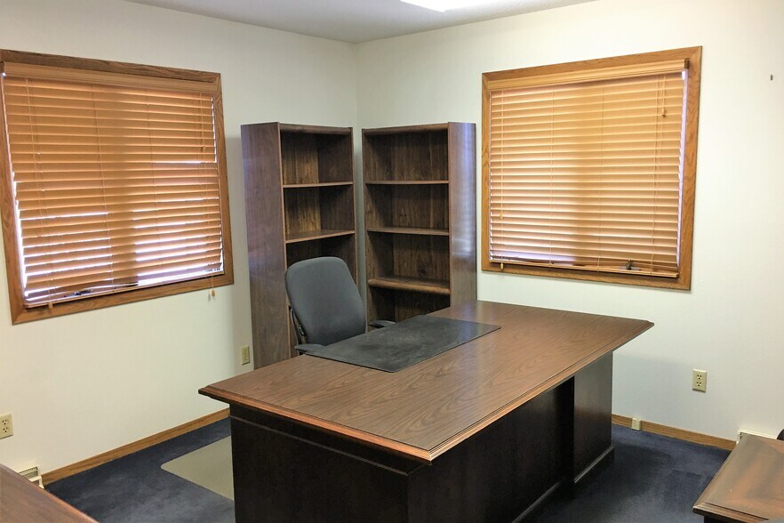 More Photos Of 707 W 11th St, Sioux Falls Coworking Space