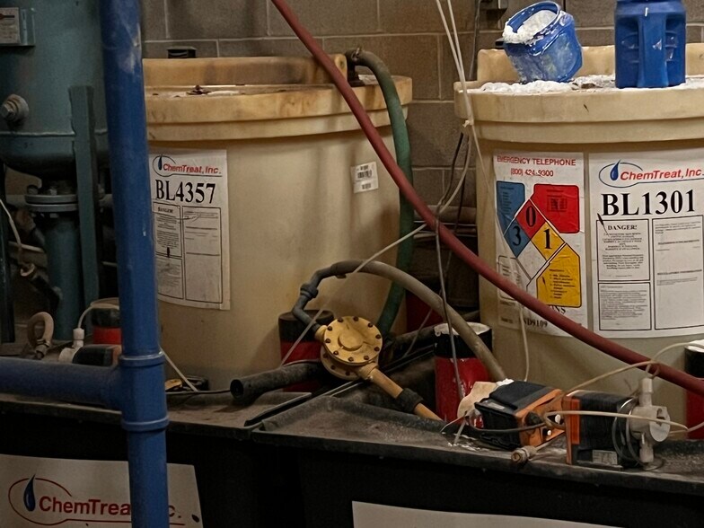 More Photos Of 3099 Piney Dam Rd, Clarion Warehouse For Sale