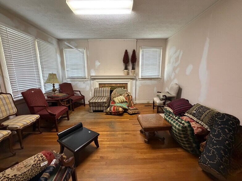 More Photos Of 208 Durden St, Vidalia Office Residential For Sale