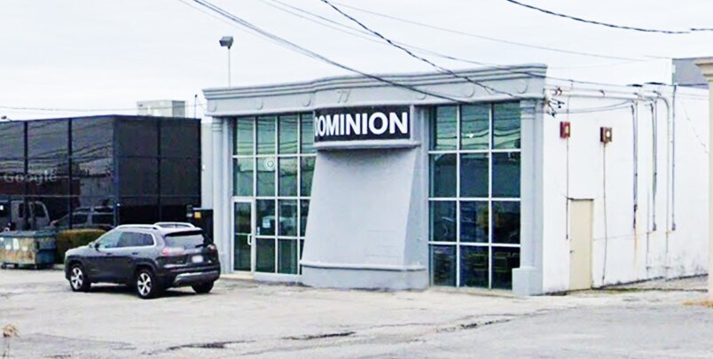 More Photos Of 77 Gazza Blvd, Farmingdale Showroom For Sale