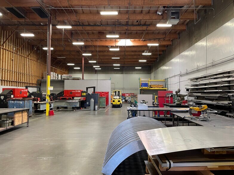 More Photos Of 11370 Sunrise Park Dr, Rancho Cordova Warehouse For Sale