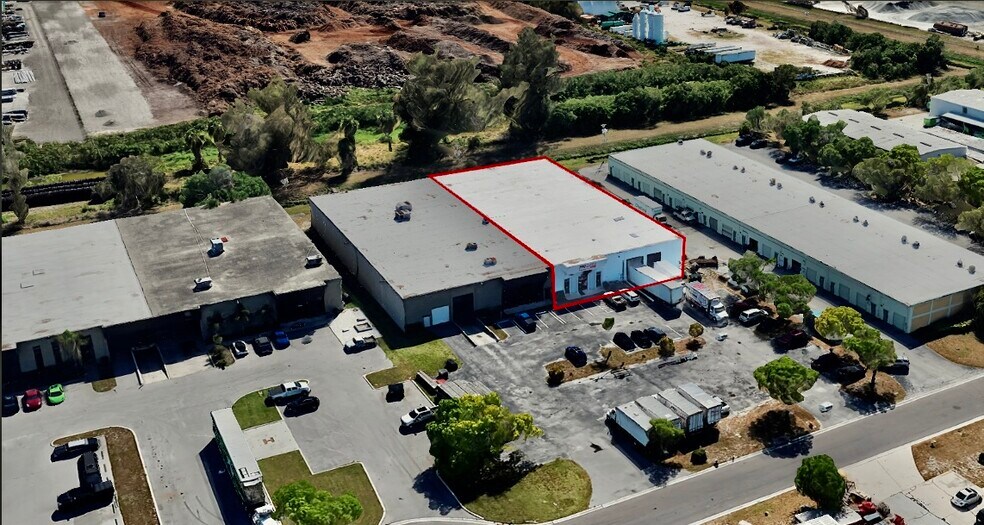 More Photos Of 3702 N 131st Ave, Clearwater Manufacturing For Lease