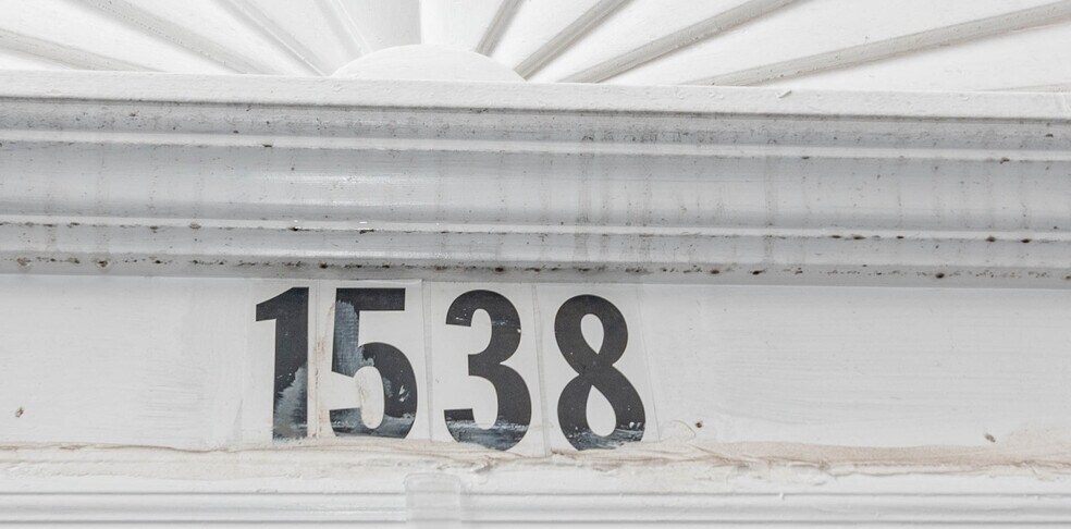 More Photos Of 1538 Light St, Baltimore Storefront Retail Residential For Sale