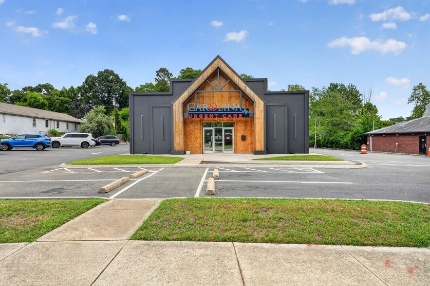 Primary Photo Of 5234 N Roxboro Rd, Durham Freestanding For Lease