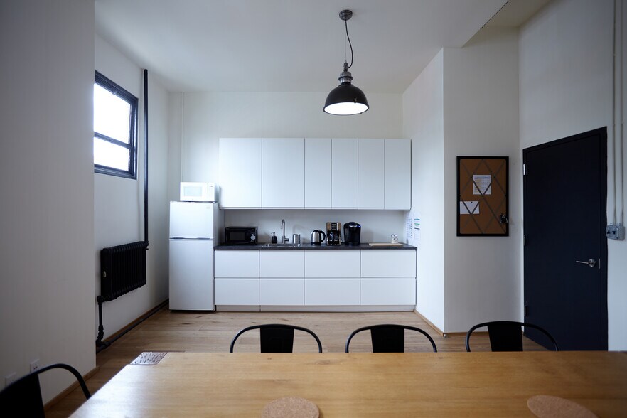 More Photos Of 4310 21st St, Long Island City Warehouse For Sale