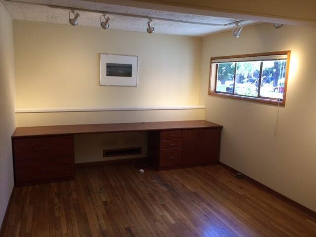 More Photos Of 624 University Ave, Palo Alto Office Residential For Lease