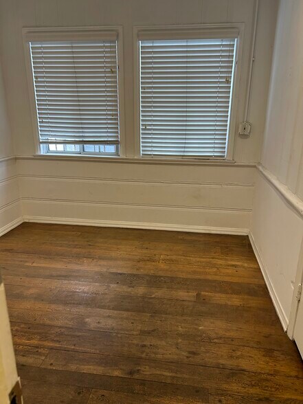 More Photos Of 371 N La Cienega Blvd, Los Angeles Loft Creative Space For Lease