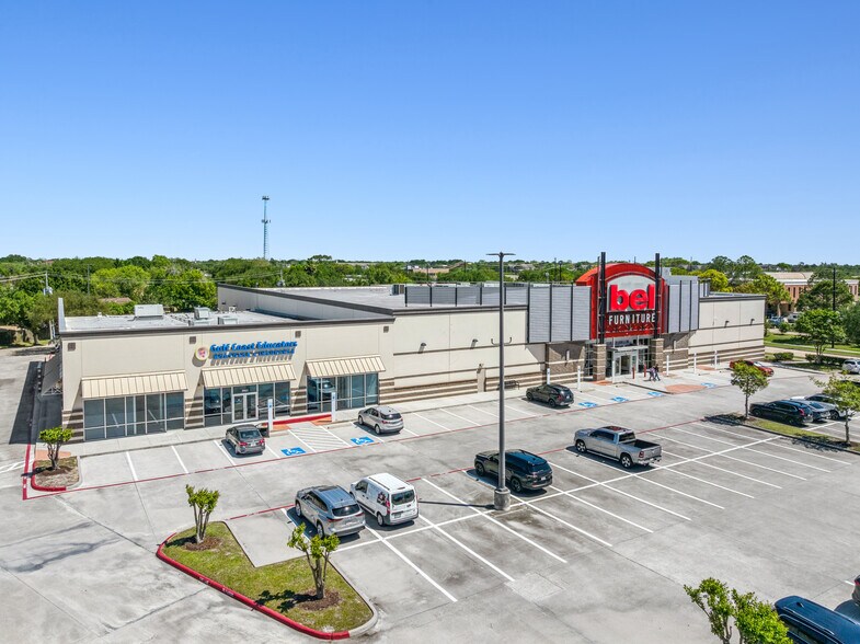 More Photos Of , Pasadena General Retail For Sale