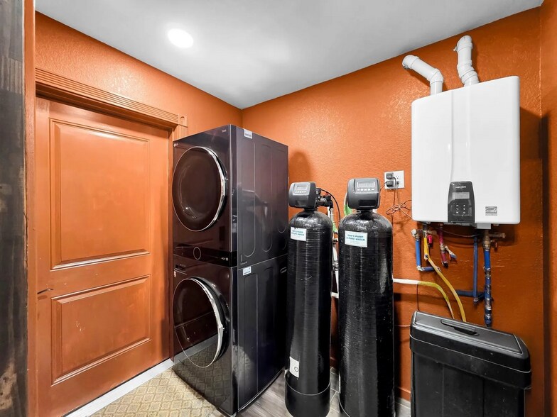 More Photos Of 10024 County Road 207, Centerville Land For Sale