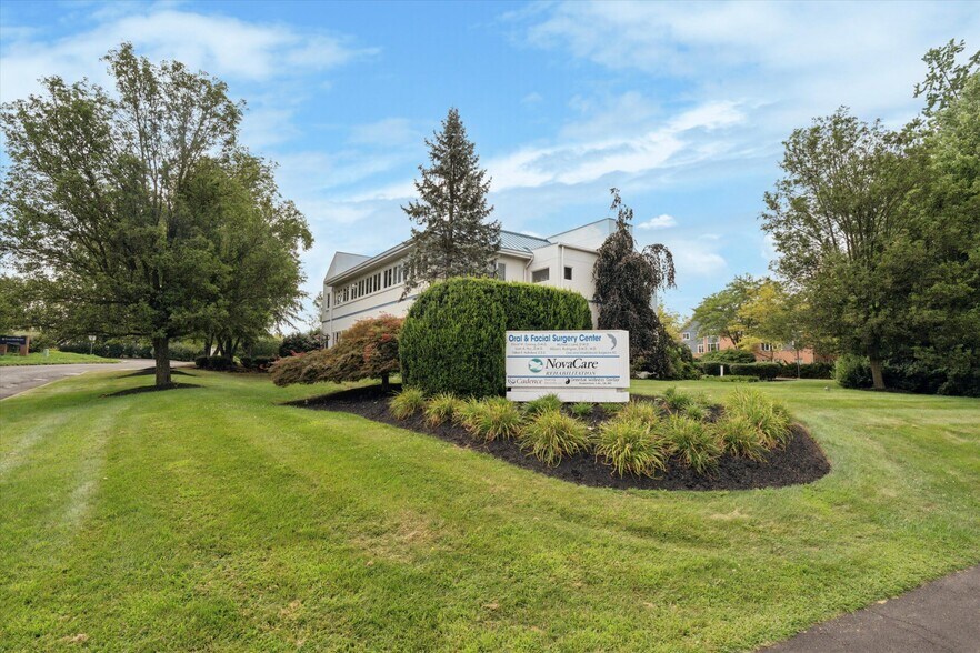 More Photos Of 101 Progress Dr, Doylestown Medical For Lease