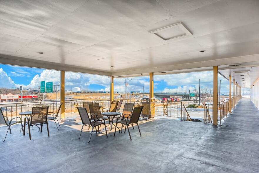 More Photos Of 5020 NE 14th St, Des Moines Hotel For Sale