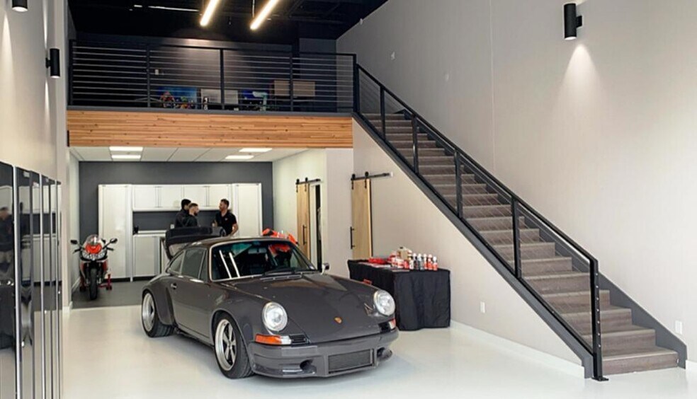 More Photos Of 940 McKinley Pky, Delano Light Manufacturing For Sale