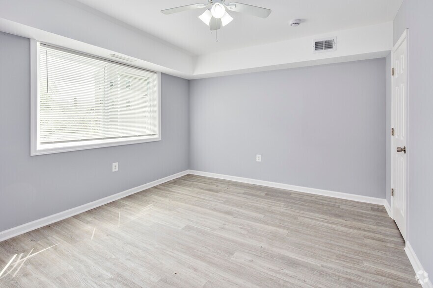 More Photos Of 5035, 5047-5049 D St SE, Washington Multifamily For Sale
