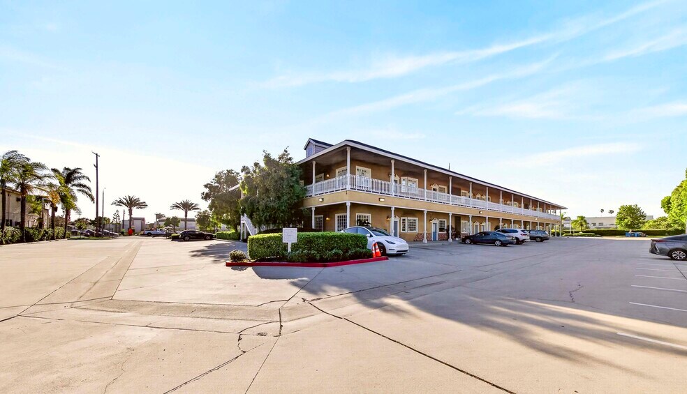 More Photos Of 408 S Beach Blvd, Anaheim Medical For Sale
