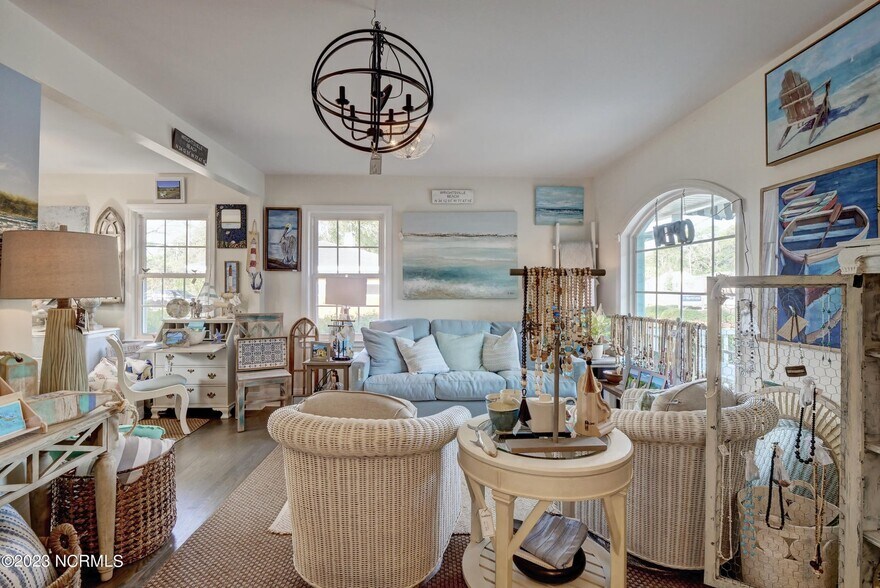 More Photos Of 5018 Oleander Dr, Wilmington Office Residential For Sale