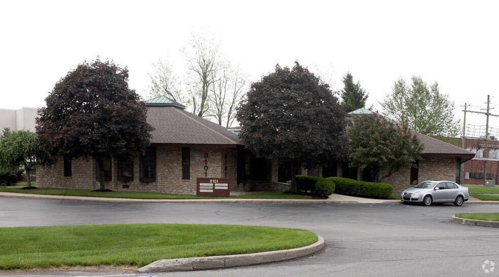 Primary Photo Of 8101 S Shelby St, Indianapolis Medical For Lease