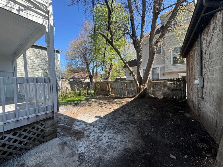 More Photos Of 1132 Monroe Ave, Rochester Freestanding For Sale