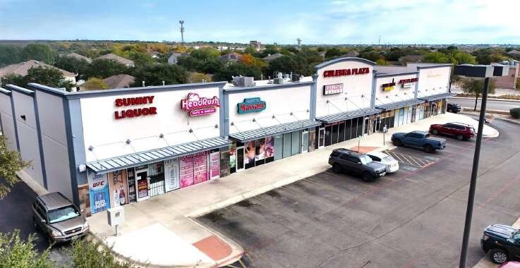 More Photos Of 8923 Culebra Rd, San Antonio Storefront For Lease
