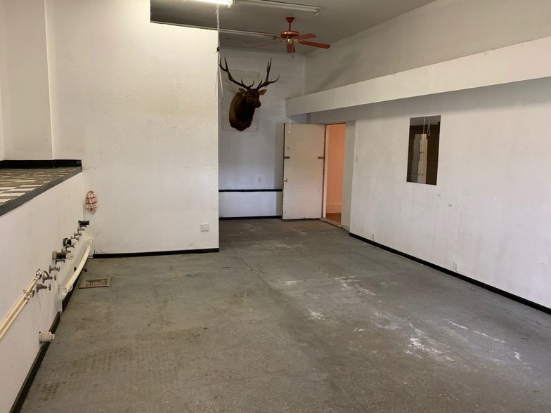 More Photos Of 39618 NE 216th Ave, Amboy Freestanding For Sale