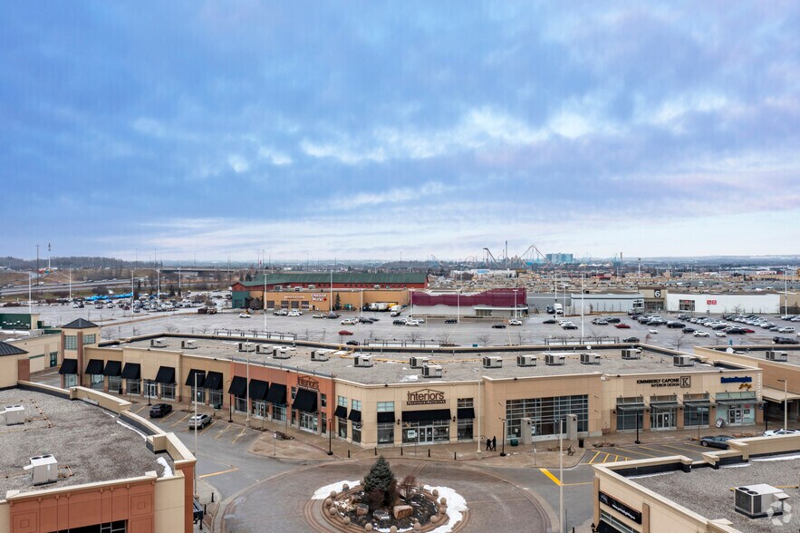 More Photos Of 255-299 Bass Pro Mills Dr, Vaughan Unknown For Lease