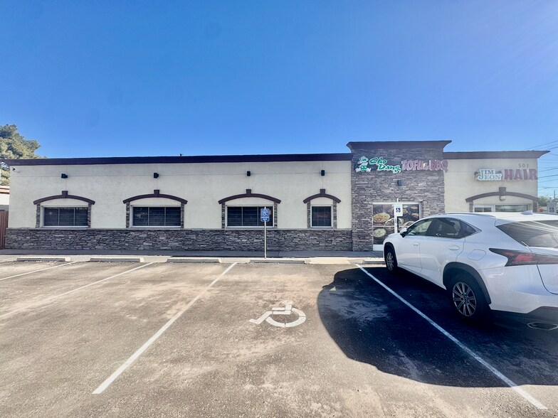 More Photos Of 501 N Arizona Ave, Chandler Restaurant For Sale