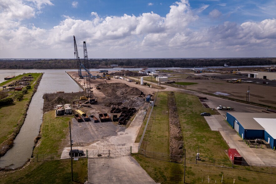 More Photos Of 1061 Duhon Bypass Rd, Amelia Land For Sale