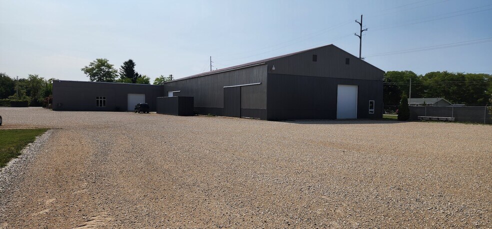 More Photos Of 601 Hyde St, Kalkaska Warehouse For Sale