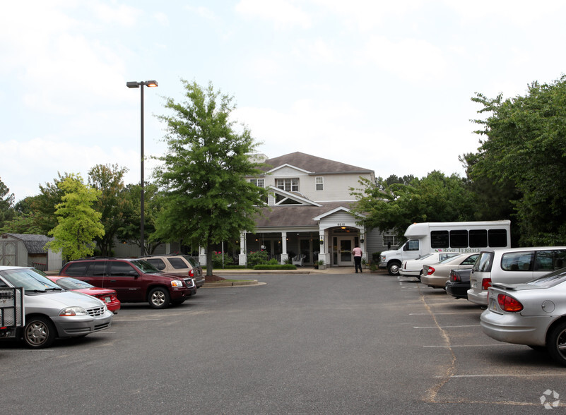 Primary Photo Of 6015 Primacy Pky, Memphis Skilled Nursing Facility For Sale