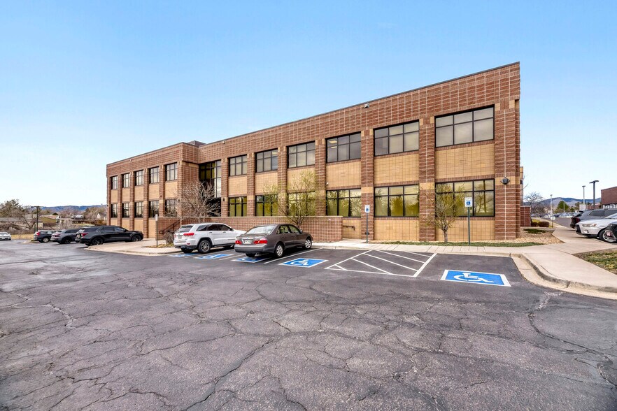 Primary Photo Of 5920 S Estes St, Littleton Medical For Lease