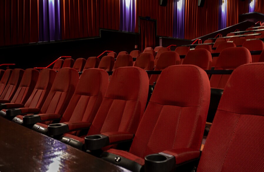 More Photos Of 219 E Central Ave, Belton Theater Concert Hall For Sale