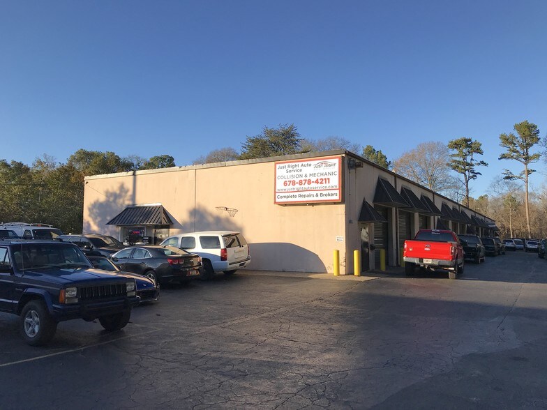 More Photos Of 670 Houze Way, Roswell Freestanding For Lease