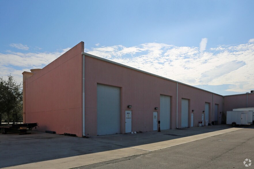 More Photos Of 841-865 S Kings, Fort Pierce Light Distribution For Sale