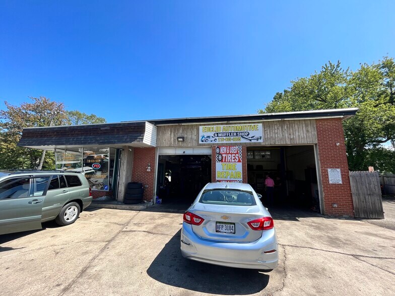 More Photos Of 613 E 200th St, Cleveland Auto Repair For Sale