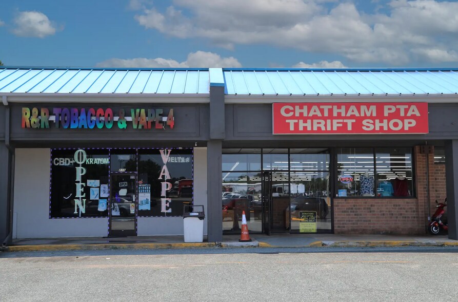 More Photos Of 245 Chatham Sq, Siler City Unknown For Lease