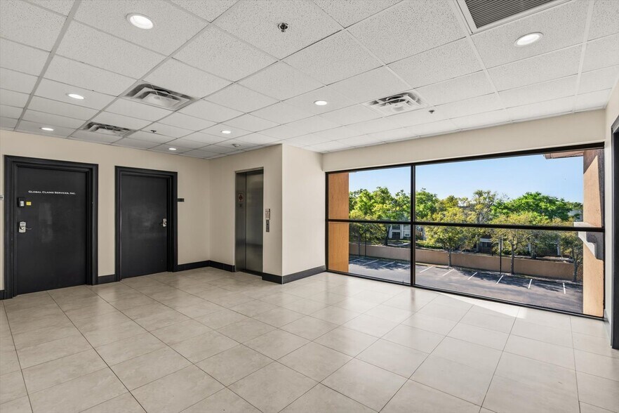 More Photos Of 1490 Sunshadow Dr, Casselberry Loft Creative Space For Lease