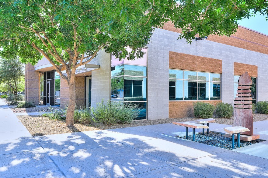 More Photos Of 5700 W Chandler Blvd, Chandler Coworking Space