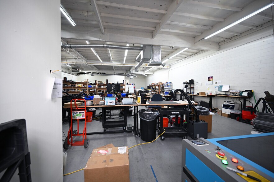 More Photos Of 145 Sheldon St, El Segundo Manufacturing For Lease