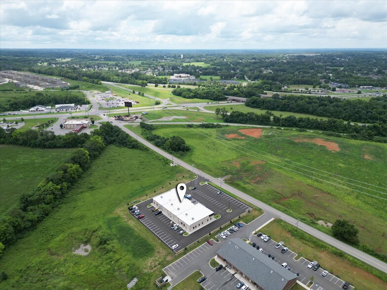 More Photos Of 625 Hornbuckle Rd, Clarksville Healthcare For Lease