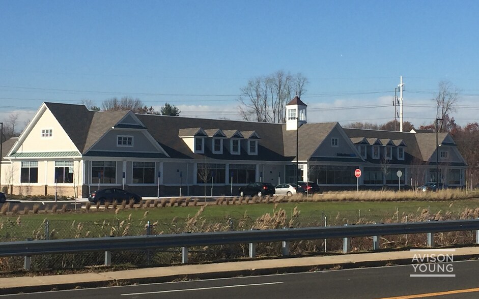 More Photos Of 1152 Kings Highway Cutoff, Fairfield Medical For Lease