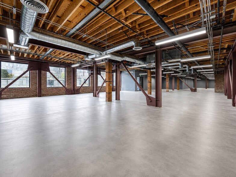 More Photos Of 440 Seaton St, Los Angeles Loft Creative Space For Lease
