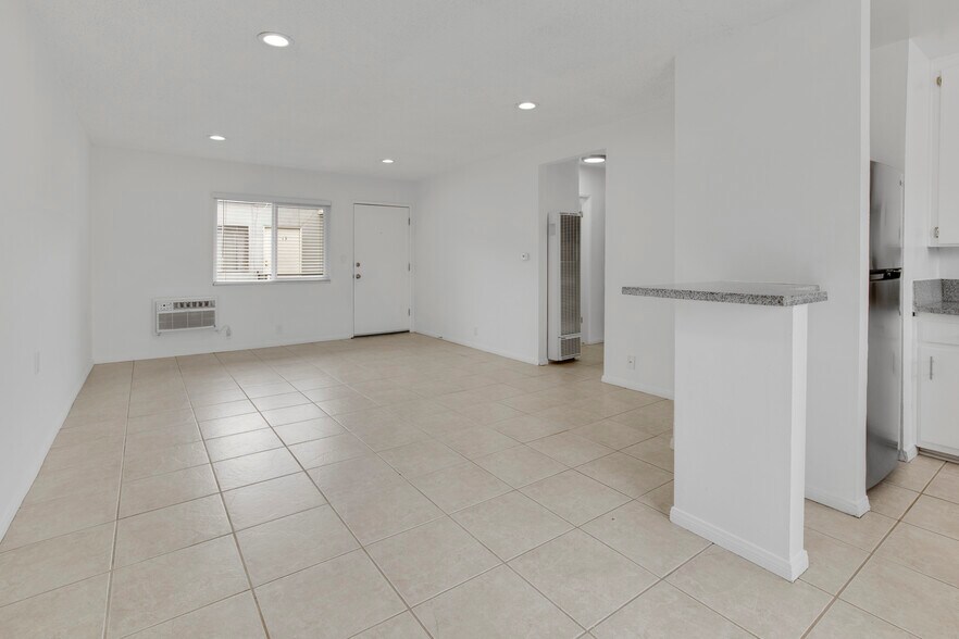 More Photos Of 1936-1938 S Corning St, Los Angeles Apartments For Sale