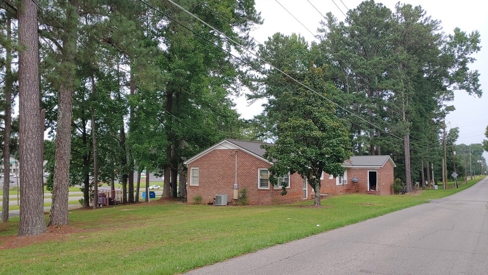 More Photos Of 1550 Pelham Rd S, Jacksonville Land For Sale